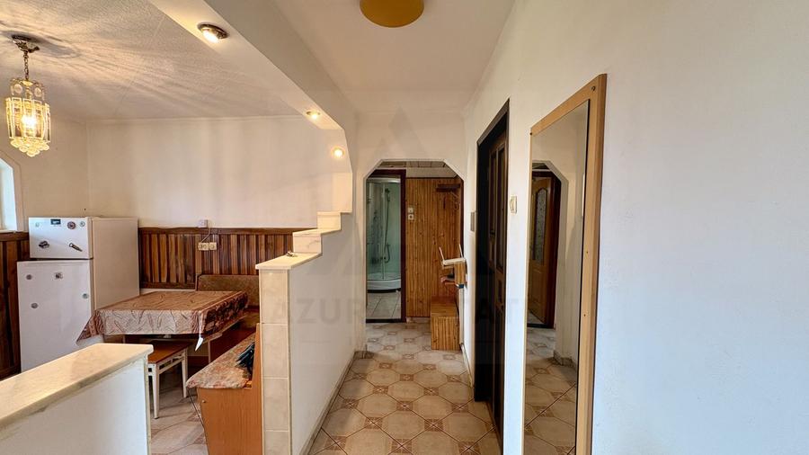 Apartament 2 camere decomandat cu balcon și pivniță în Vasile Aaron