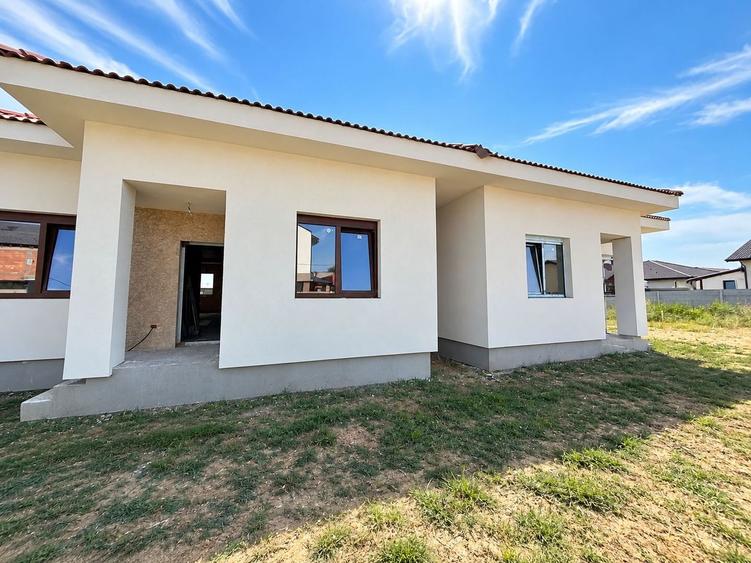 Giroc | Duplex pe parter | 3 dormitoare | Despartin prin dressing