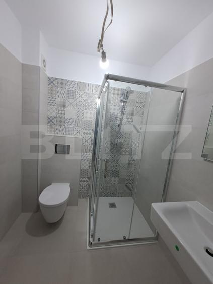 Apartament nou, impecabil, structura mare Tractorul
