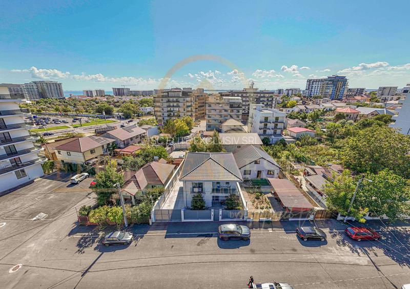 Mamaia Sat - Casă ultra-modernă de lux – 5 camere, 4 dormitoare.