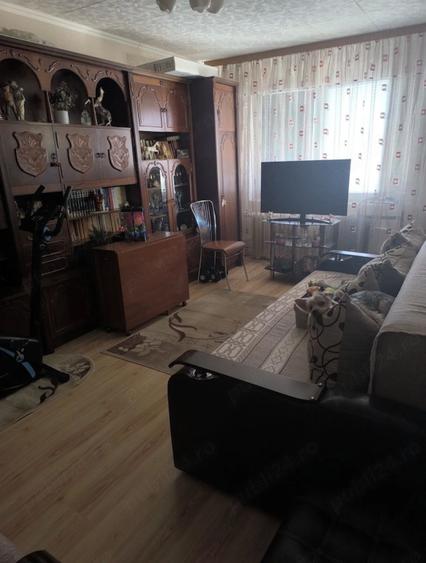 Vânzare apartament 3 camere Gorjului