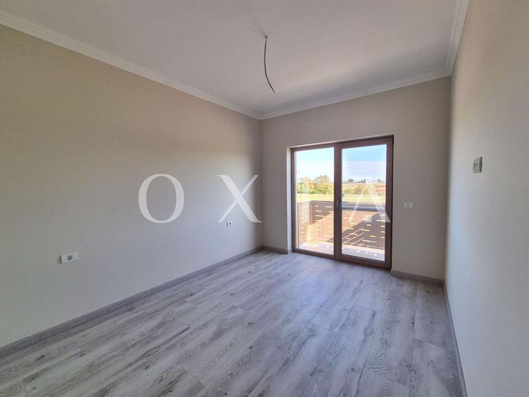AX929 Giroc, Finisaje Premium, 1/2 Duplex Unit Prin Garaj