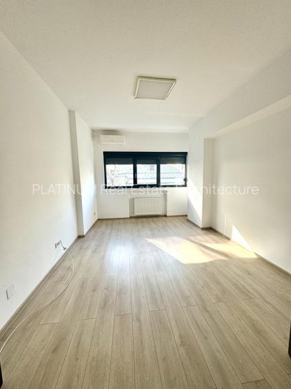 Inchiriere apartament 4 camere Piata Romana - 13