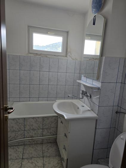 Apartament 2 camere, etaj 8/9, priveliște superbă Zona Orhei