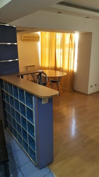 Proprietar, Nerva Traian-Unirii, 2cam, stradal, 8min de metrou,mobilat și utilat