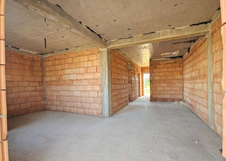 Duplex parter in Mosnita Noua in zona Auchan