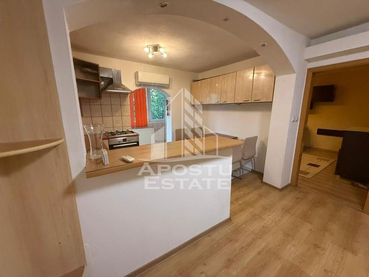 Apartament de inchiriat 3 camere, centrala proprie Aradului, Timisoara