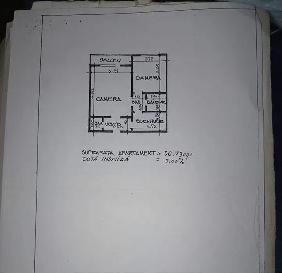Apartament cu 2 camere, decomandat, etaj 1/4, zona Podu Ros