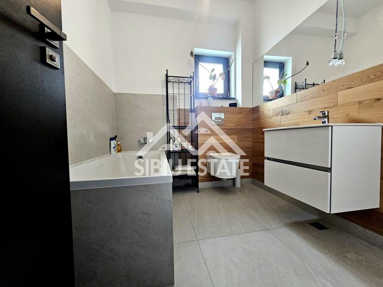 Casa moderna HOME & BUSINESS