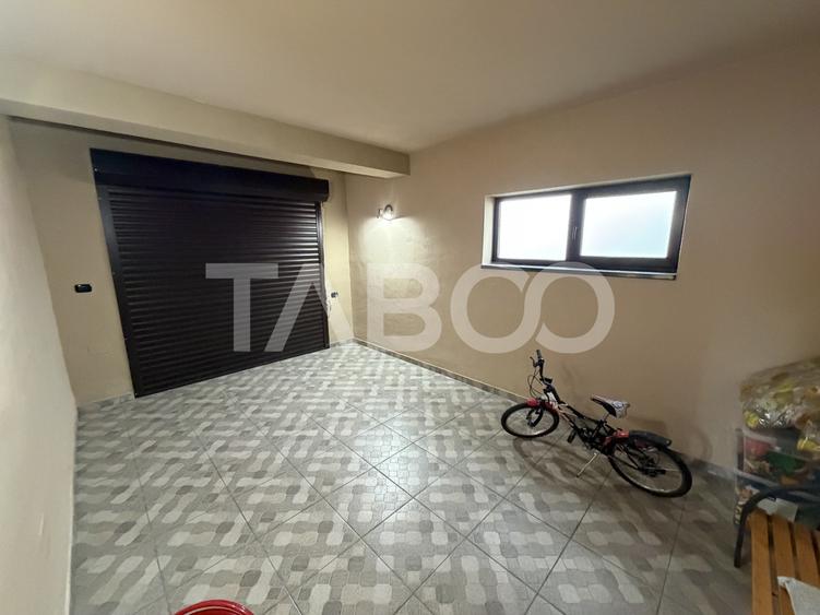 Casa individuala 5 camere 3 bai garaj 497 m teren liber Sat Sercaia