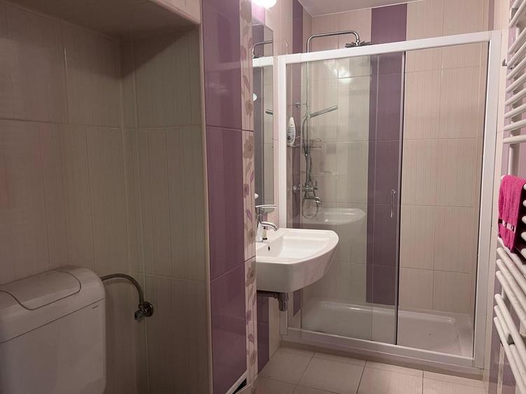 Apartament 2 camere, zona Liceul Auto