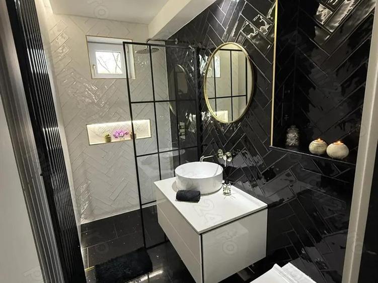 Apartament 2 camere, semidecomandat, Ultracentral