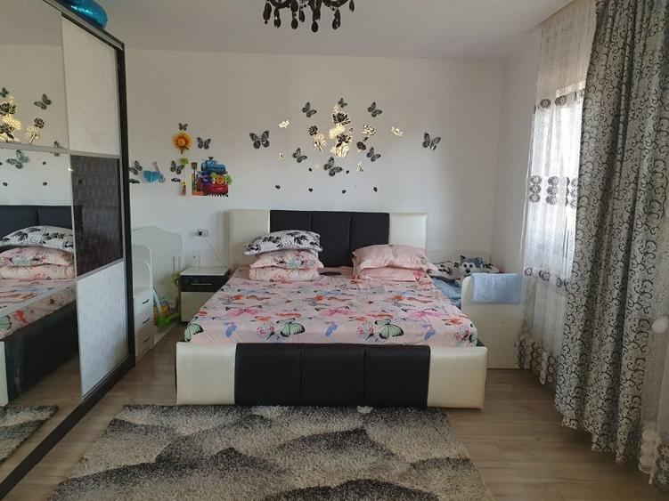 Vila P+M, si spatiu comercial