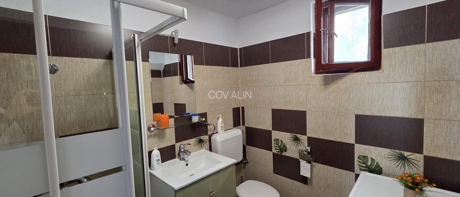 Casa in Bod zona centrala,  P+M, 8 camere, teren 1111 mp, fantana proprie. - 21