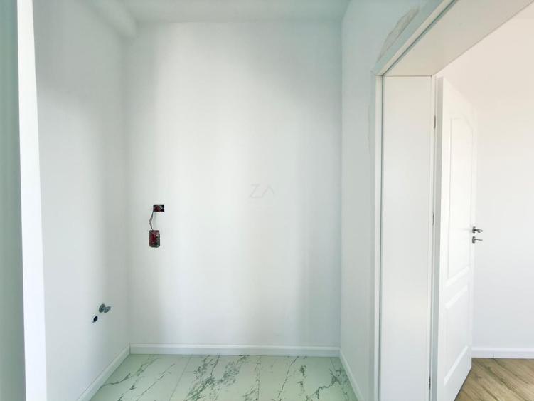 Proprietar vand apartament tip Penthouse. Bloc finalizat. Toate utilitatile.