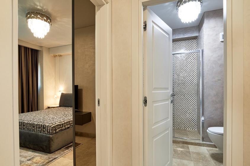 APARTAMENT DE LUX | 2 CAMERE | TERASA CU VEDERE LA MARE | TOMIS PLUS