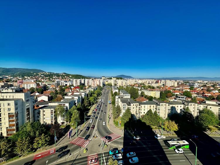 Spatiu comercial de vanzare -  Centrul Civic - 4
