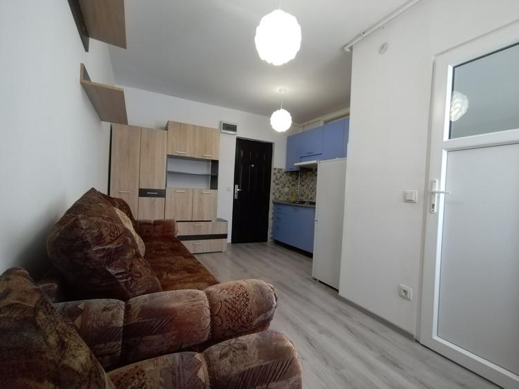 INCHIRIEZ 1 camera,recent renovata, zona Terezian