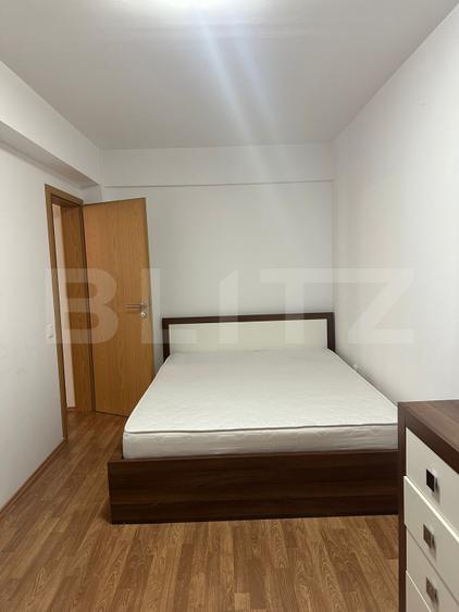 Apartament de 2 camere, 54 mp, zona semicentrală