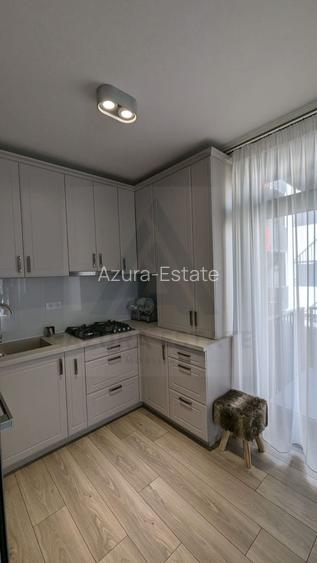 Apartament 3 camere 2 bai 70 mp utili terasa si parcare in Selimbar