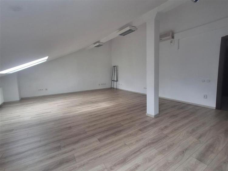 Spatiu birouri 90mp zona Parcul Sub Arini