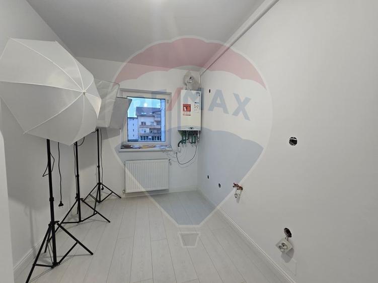 Apartament de vanzare cu 2 camere deco, et intermediar COMISION 0%