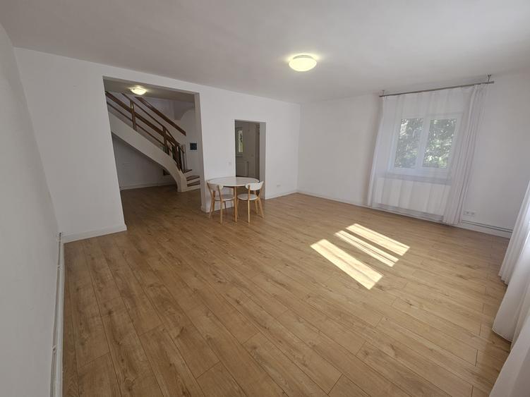 Prima inchiriere! Casa in Andrei Muresanu, utilata modern!