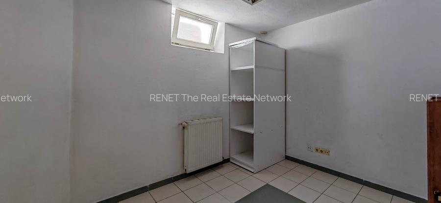 Vilă spațioasă de închiriat, 11 camere, București - 23