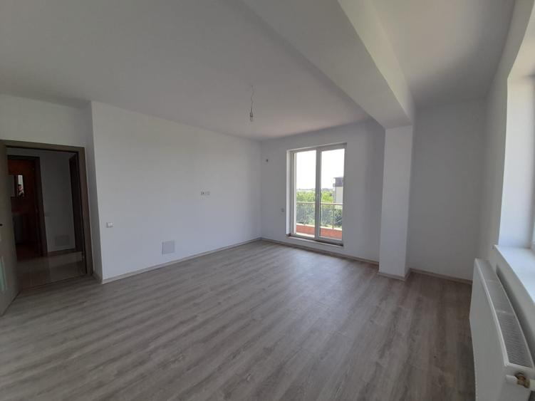 NOU - Apartament 2 camere decomandat LA CHEIE!