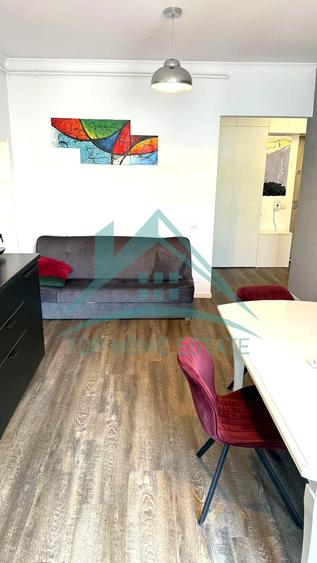 Apartament cu 2 camere, mobilat modern, strada Eroilor, Floresti!