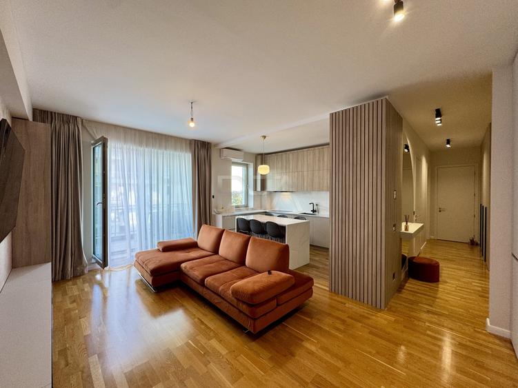 3 camere 81 mp, parcare, boxă, Luxuria Domenii