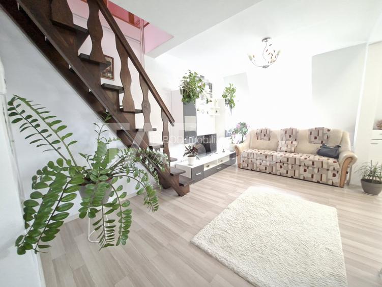 Apartament cu 3 camere de vanzare - mansarda Vasile Aaron - intabulata - 15