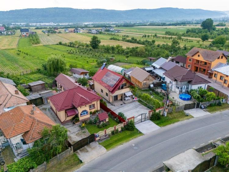 Casă/vilă 136mp| teren 1.600mp| Valea Stânii, Argeș, 5 min de Mioveni