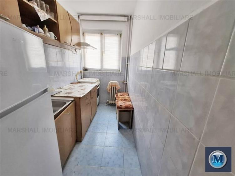 Apartament 3 camere de vanzare, zona Mihai Bravu, 48 mp #16582