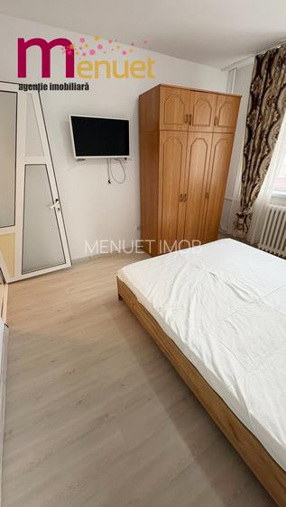 Apartament 2 camere,strada Isaccei , etaj 3 - 9