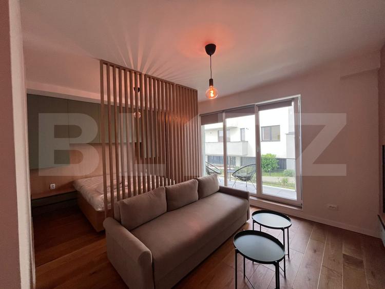 Apartament o camera, 42mp, parcare, zona Vivo