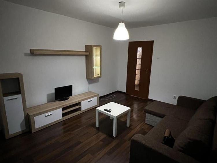 Apartament 2 camere decomandat - Rovine