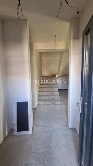 Casa individuala, 142mp, teren de 350mp, zona KM 17