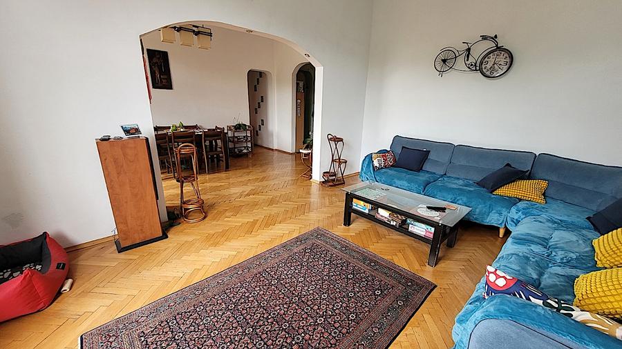 Vilă cu restaurant la parter – Grădina Icoanei