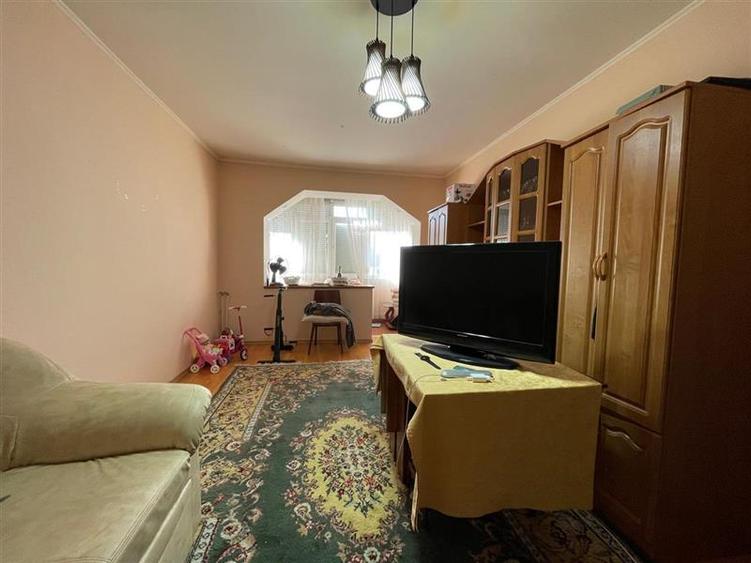 Apartament 3 camere de vanzare zona Spitalului- Tulcea