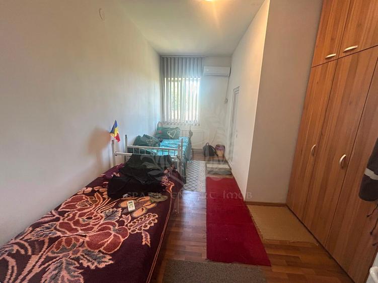 SPATIU COMERCIAL//CANTINA// FOSTA FABRICA DE CARAMIDA PLEASA