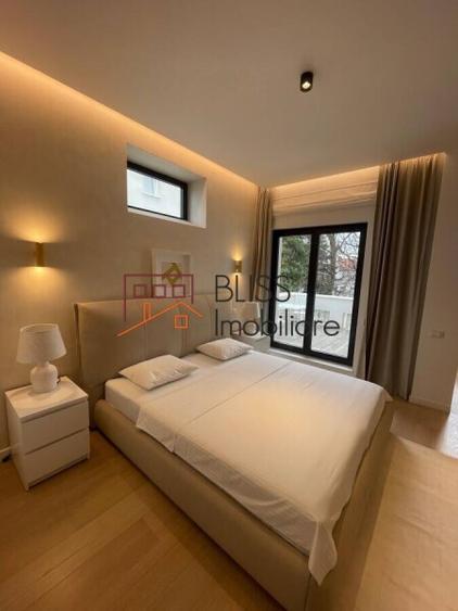 Vilă Spectaculoasă Complet Renovată cu Grădina Privată