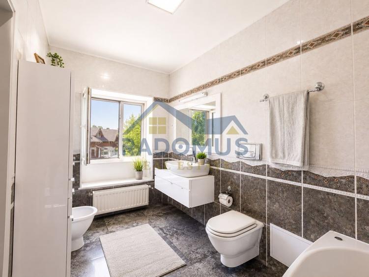 Proprietate Premium | 2 Case | Piscină | Teren 2.000 mp | Mobilată