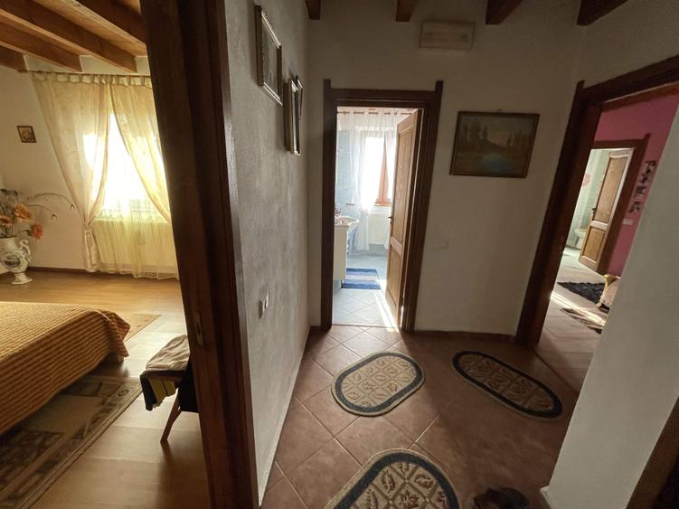 Vila P+M, an 2021, teren 3600 mp, D=50 m, Brancoveni