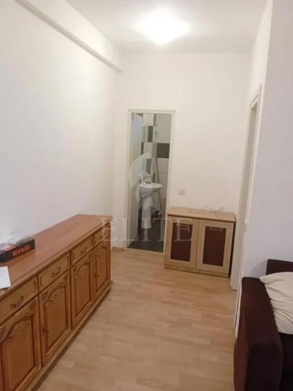 Apartament 2 camere în zona COMPLEX OASULUI
