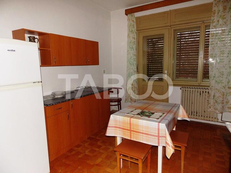 Apartament cu 3 camere 150 mp utili terasa 30 mp Parcul Sub Arini