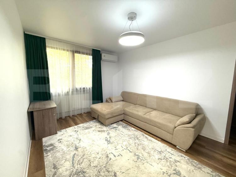 Apartament 2 camere, 52 mp, zona Cornisa