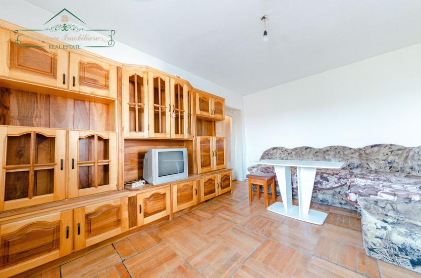 Apartament cu 3 camere, zona Fortuna, Arad