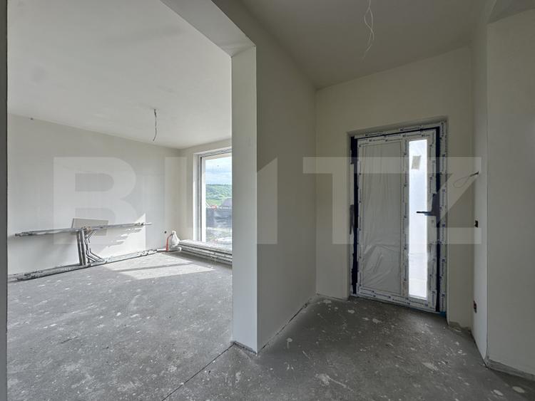 Casă unifamilială modernă, garaj, 400 mp teren, Chinteni!