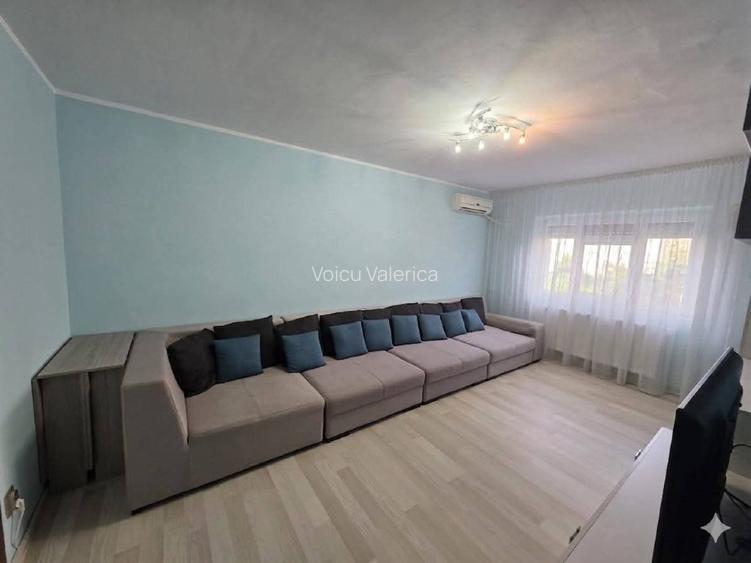 Vanzare Apartament 3 camede decomandat - 2